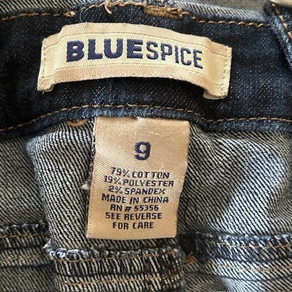 Blue Spice Juniors Dark Wash 2 1/2 in Denim Shortalls, size 9 - Picture 6 of 7